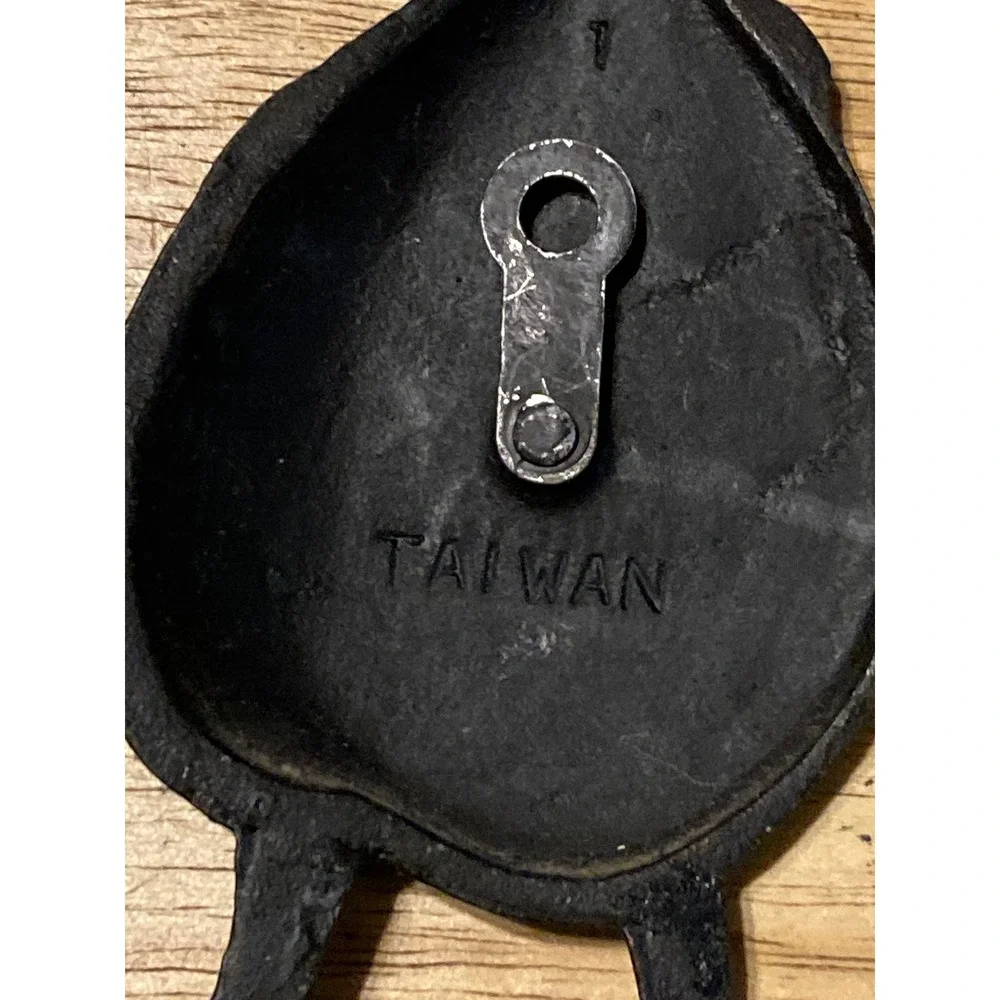 Vintage Cast Iron Fireplace Bellows Wall Hook Rustic Black Metal Decor Taiwan